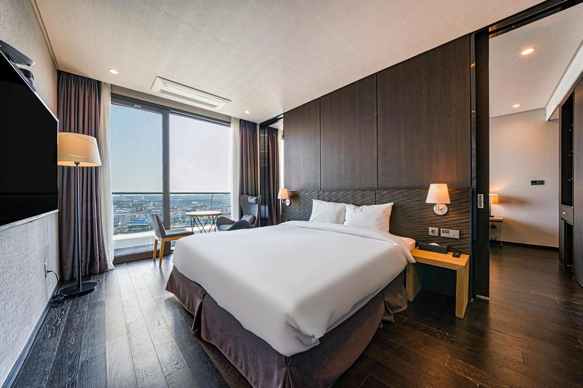 Sl Hotel Gangneung